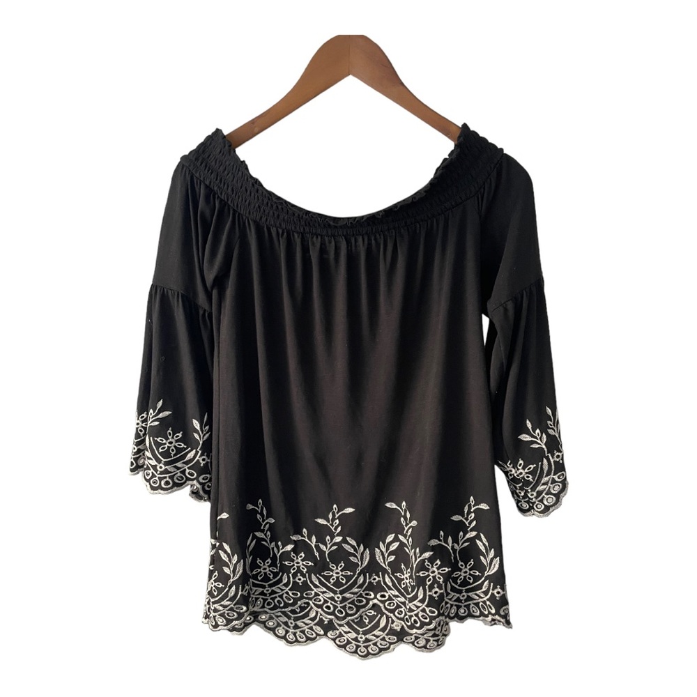 White House Black Market top